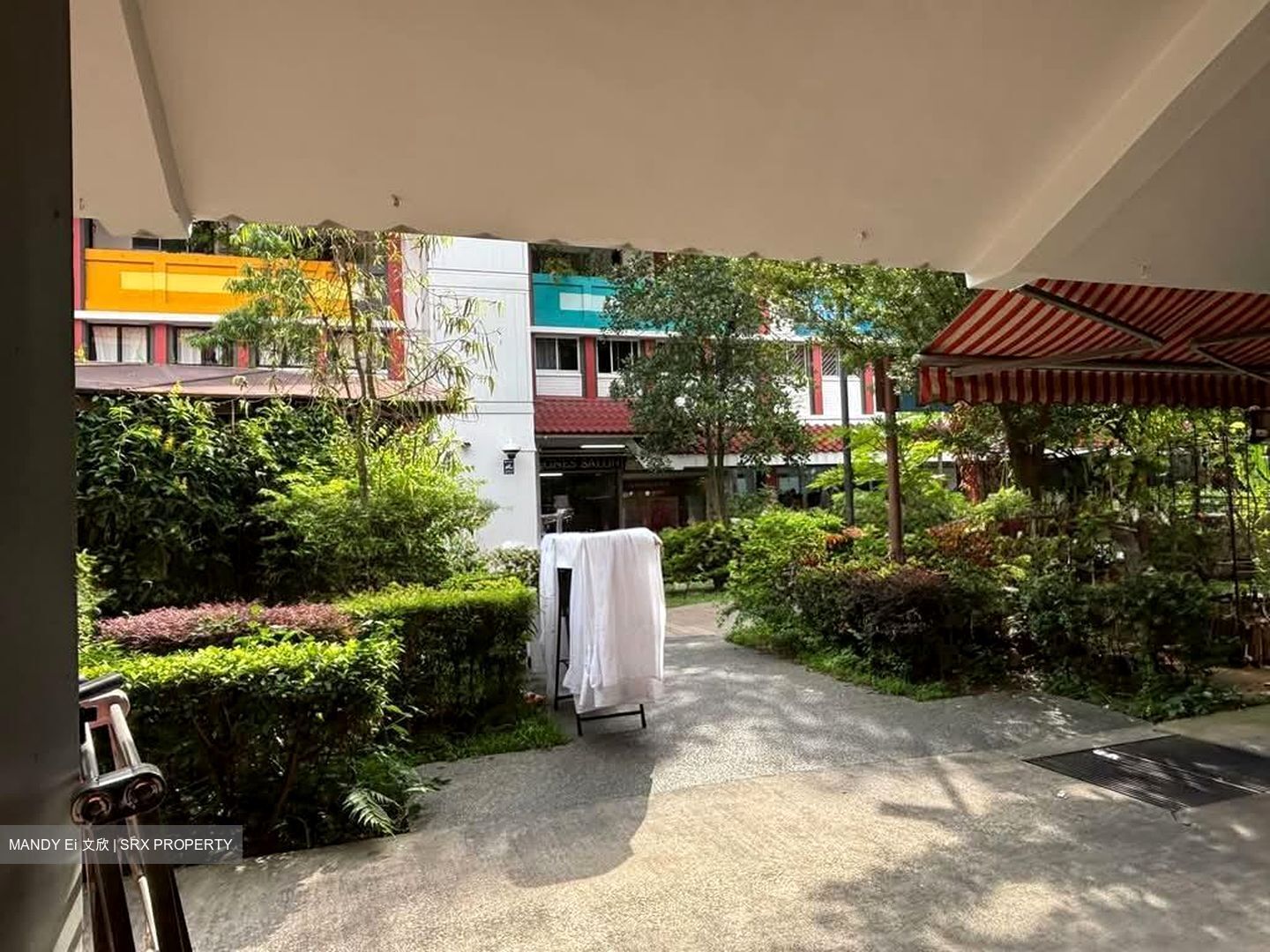 YUHUA PLACE (D22), Shop House #582266271